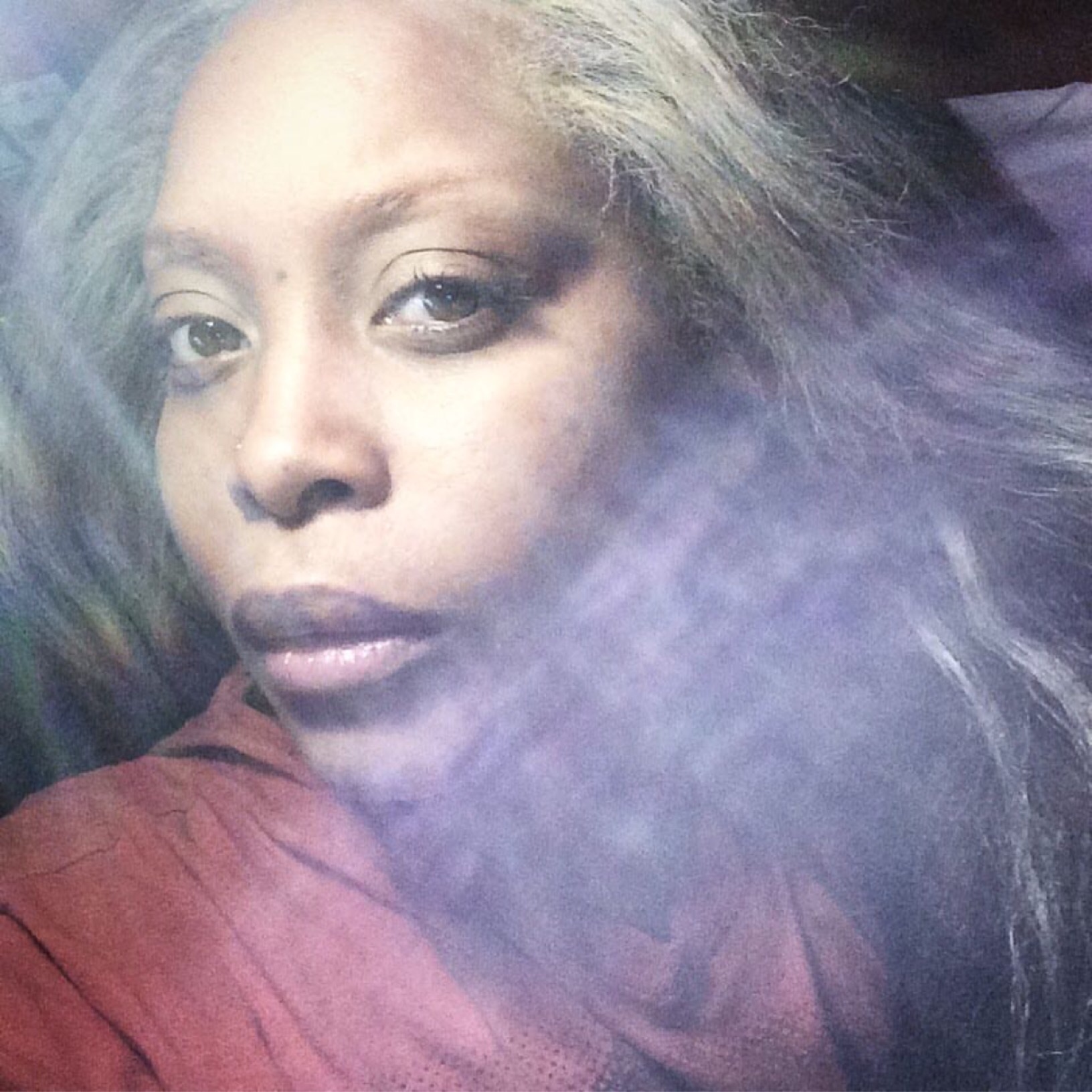 Erykah Badu Embraces Her Gray Hair Addicted2candi